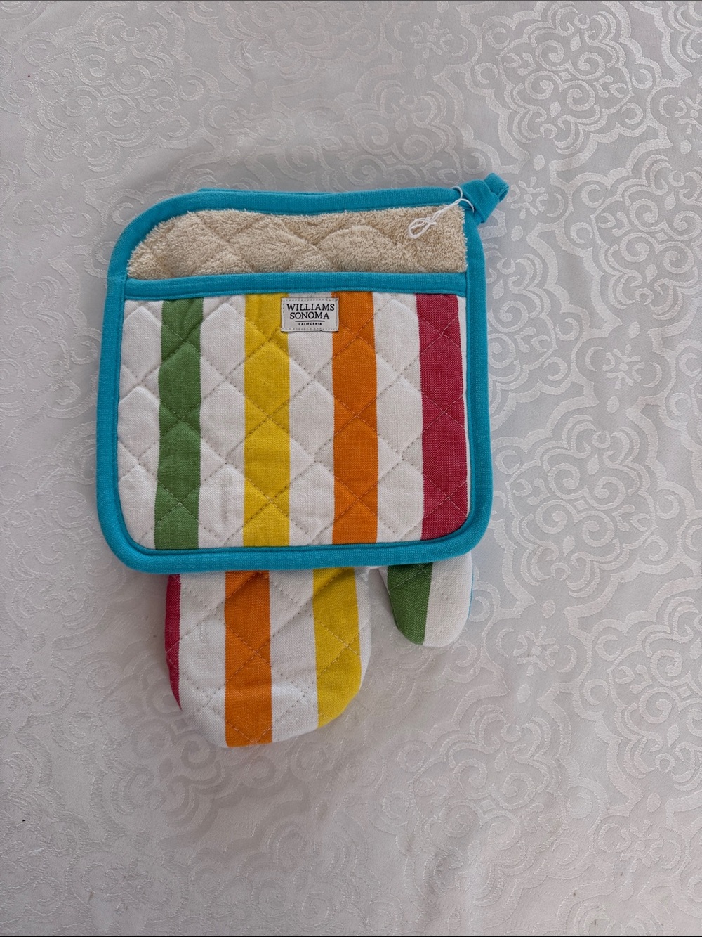 Williams Sonoma Striped Oven Mitt and Pot Holder Set in Teal Trim